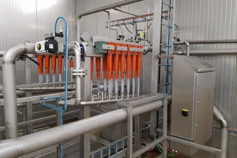 Hydrozyklone auf einem Verteiler